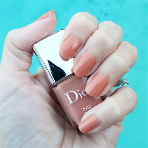 vernis dior nail salon|Dior diorific vernis nail polish.